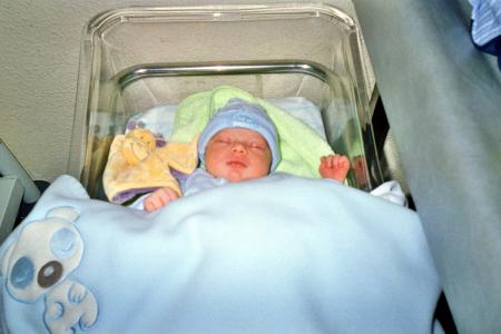 Bébé a 1 mois (selon bébé conseil)