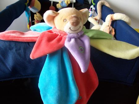 Mon doudou multicouleurs